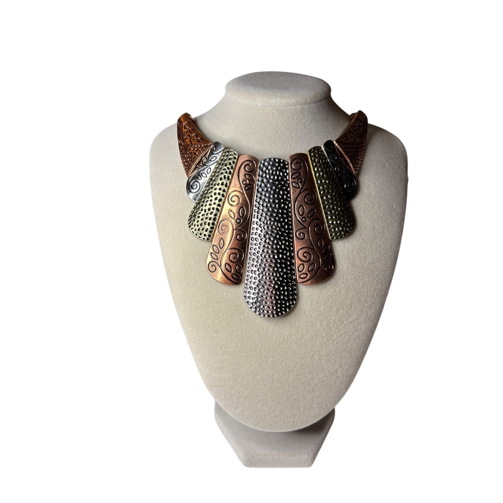 Paparazzi Untamed Blockbuster Bib Necklace Statement Copper Textured Scroll Boho